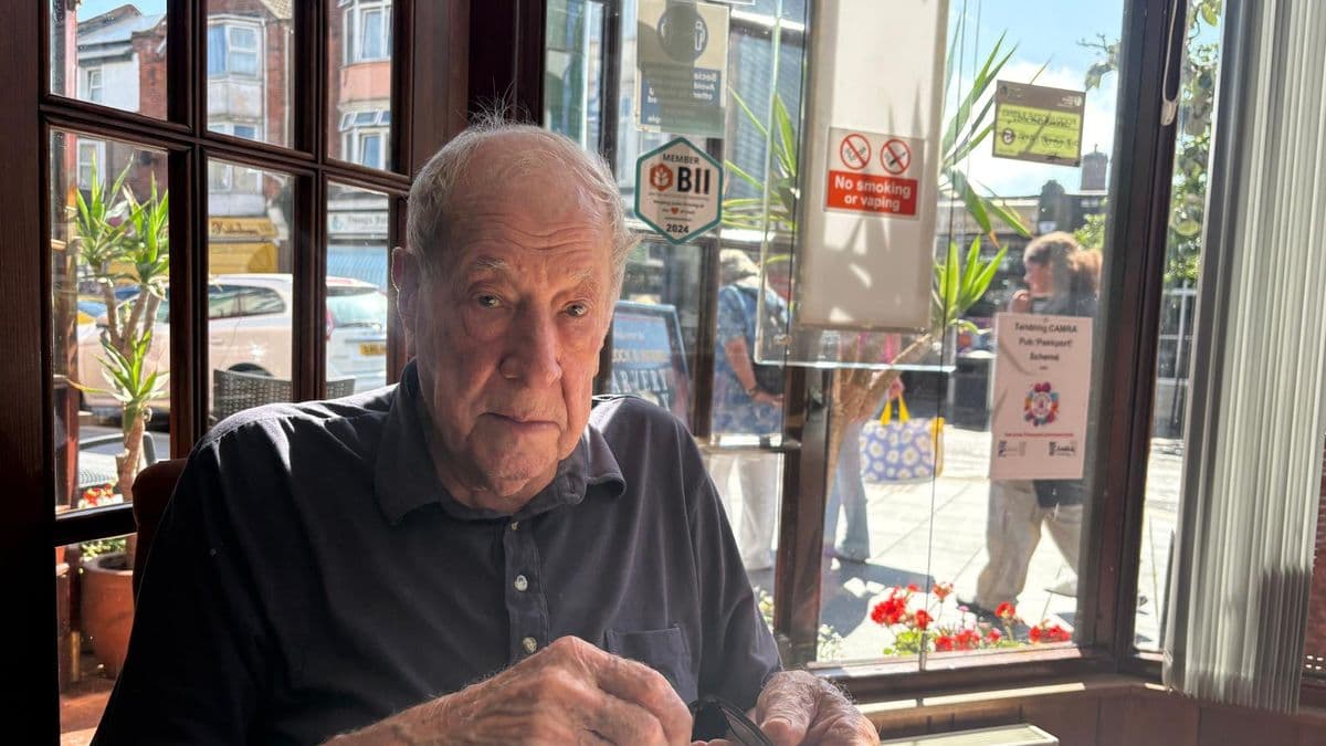 Robert Cox: El periodismo que desafió la dictadura militar