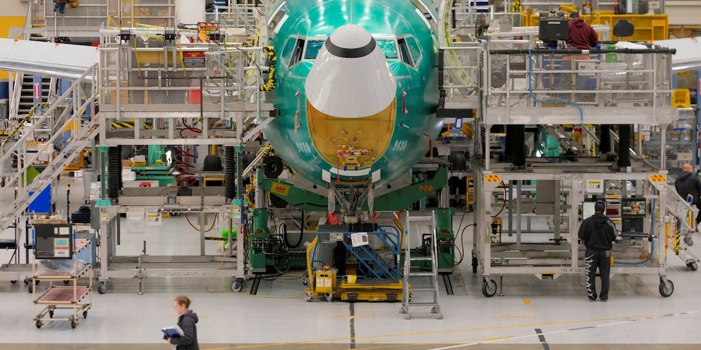 La FAA investiga un fallo de software en el Boeing 737 Max que amenaza las entregas y certificaciones pendientes