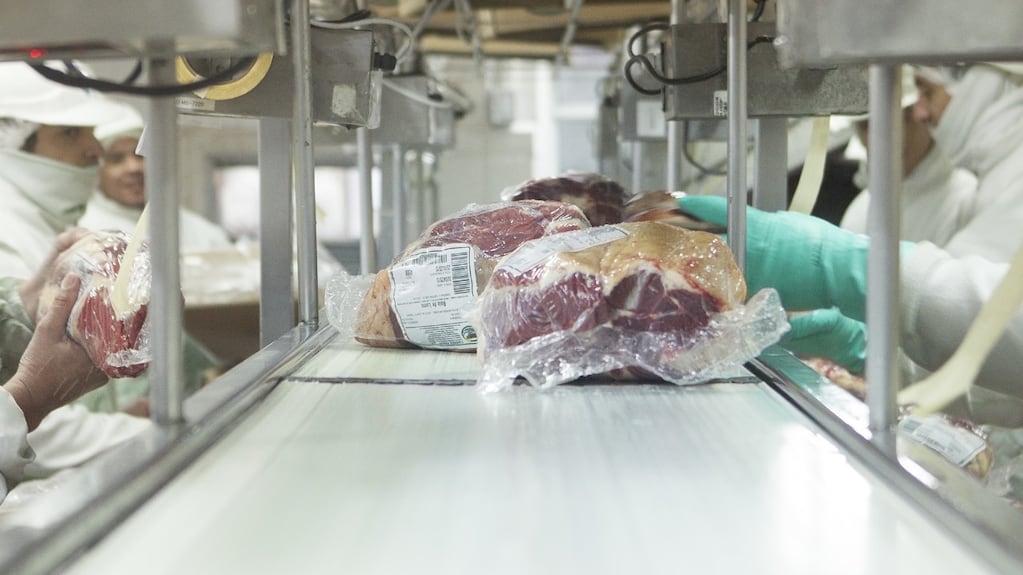 El 'bondiolicidio': cómo las importaciones destruyen la producción nacional